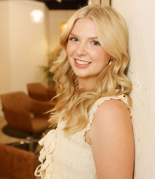 Hair Stylist Chloe Davis